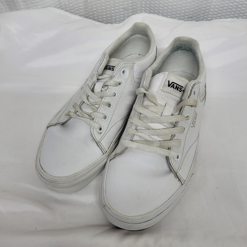 Vans Womens White Leather Low Top Sneakers 500714 Size 9.0